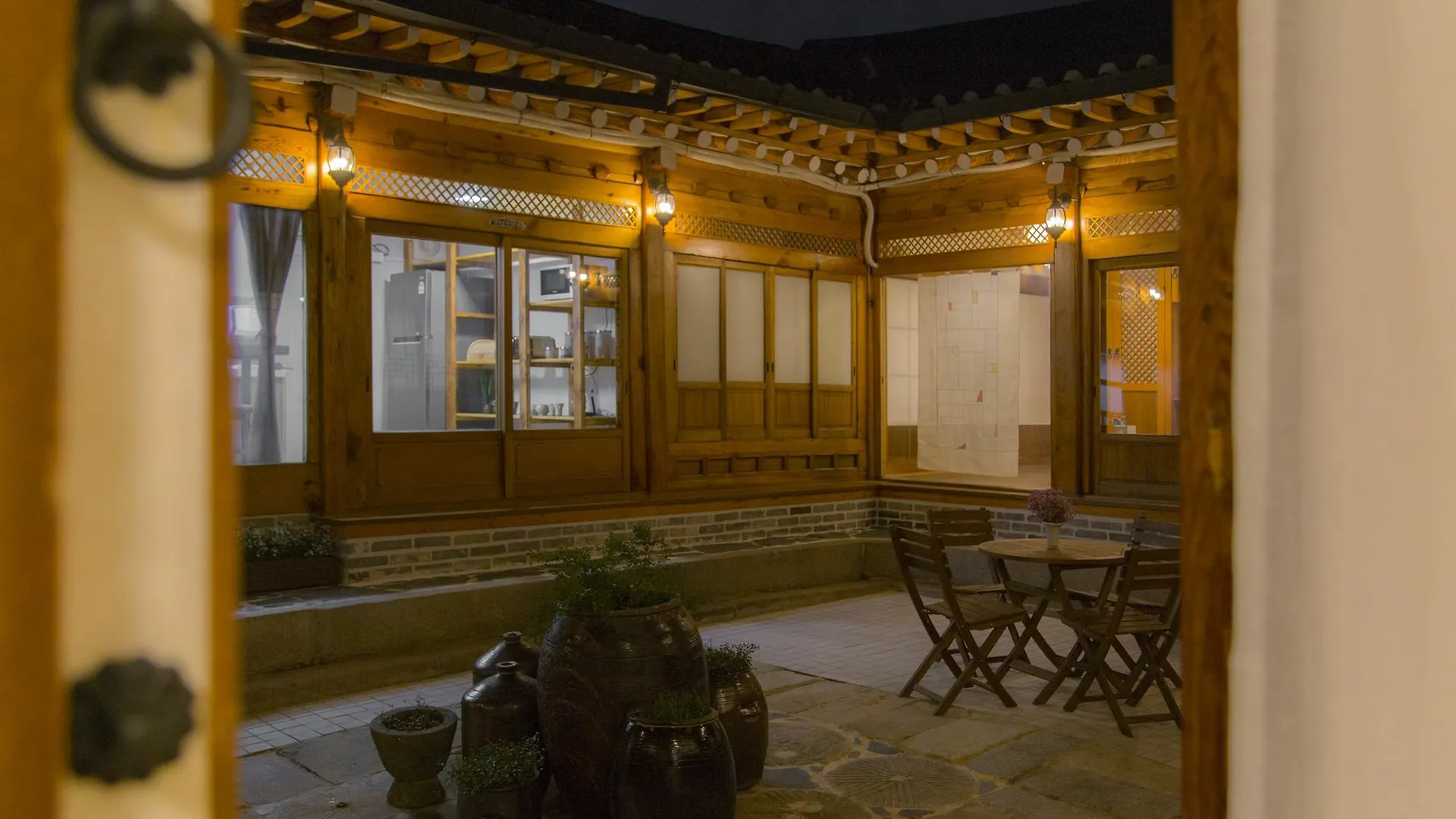 Stay 256 Hanok Guest House Szöul