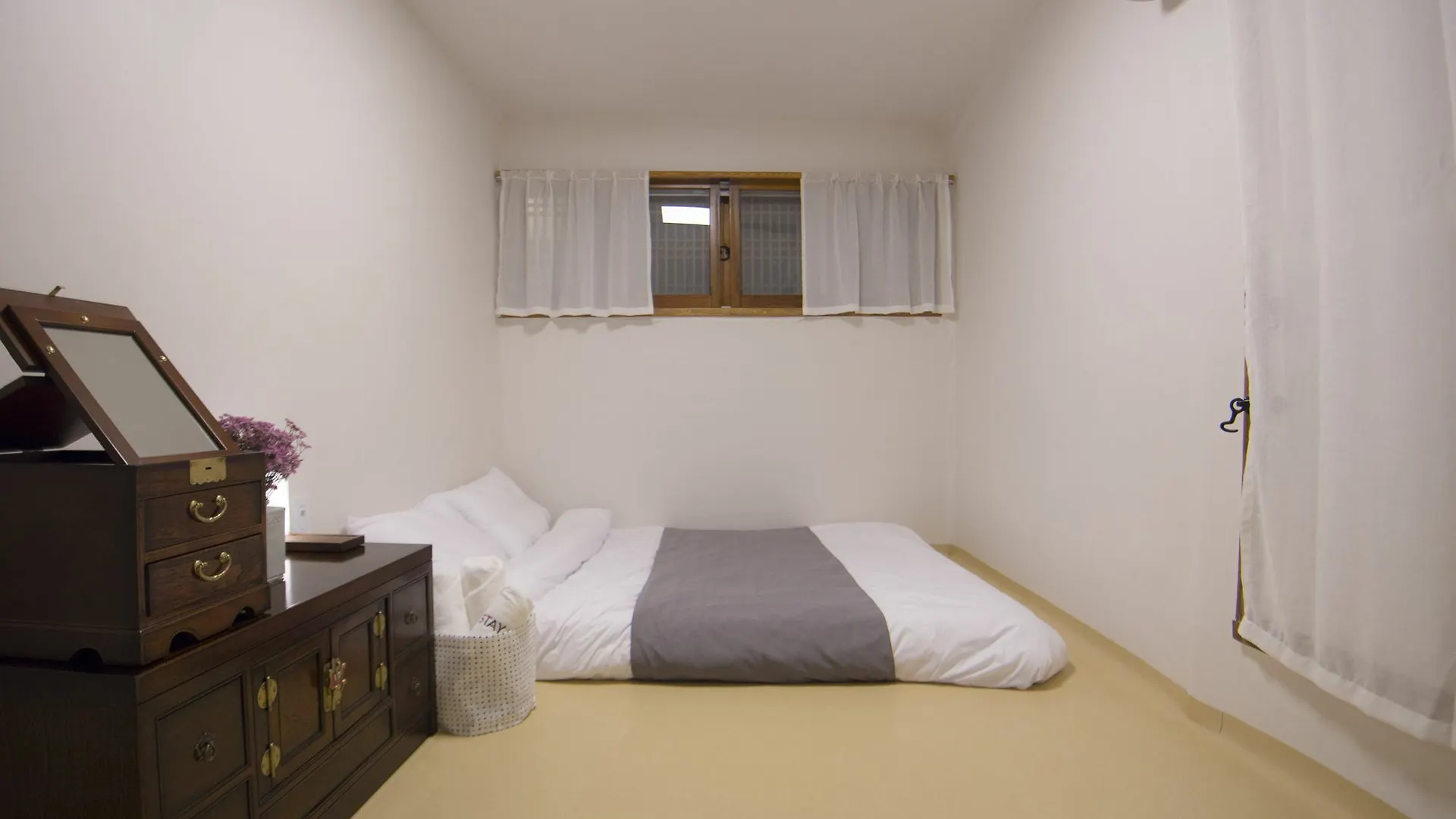 Stay 256 Hanok Guest House Szöul